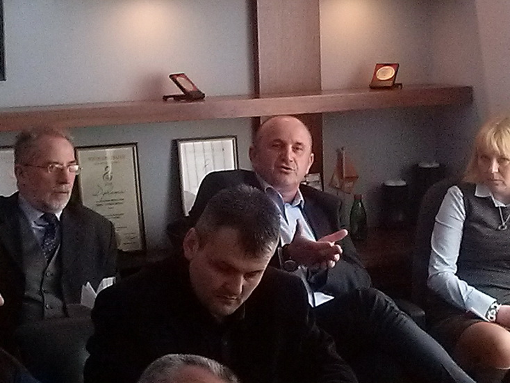 Lanac vrednosti pitanja i diskusija